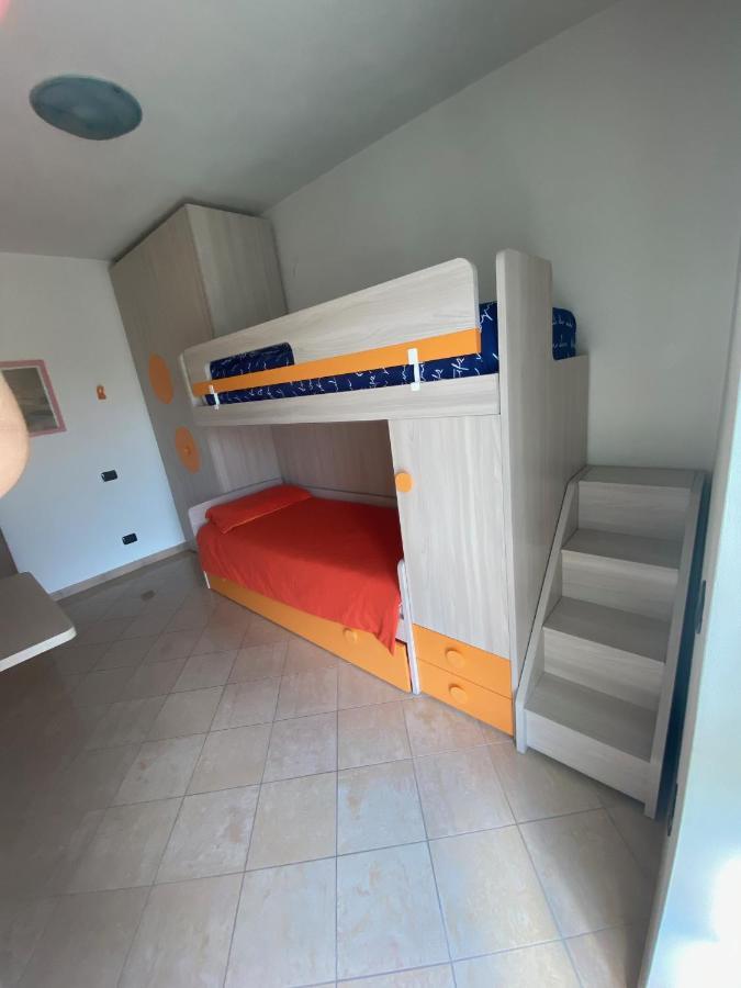 Casa Cuore - Love Pets - Fronte Ospedale Sacro Cuore Negrar Eksteriør bilde