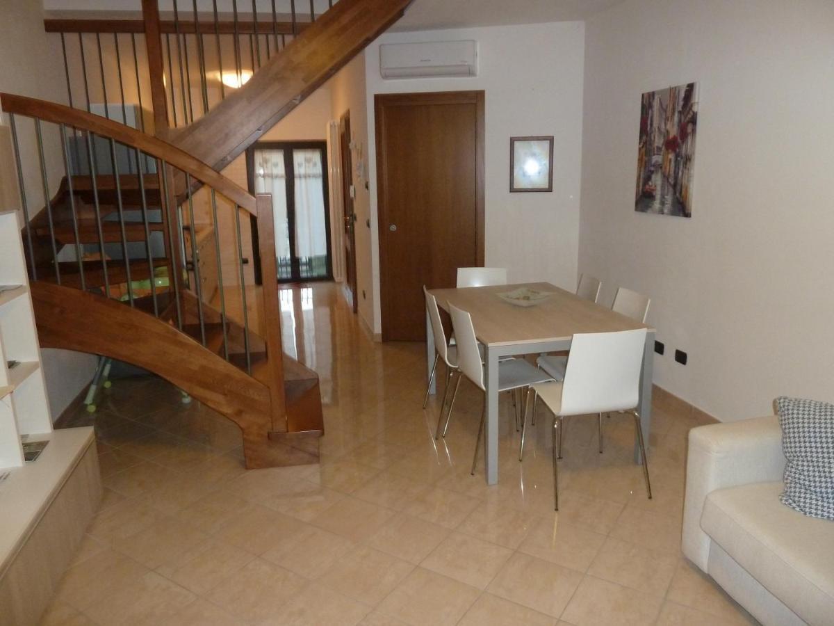 Casa Cuore - Love Pets - Fronte Ospedale Sacro Cuore Negrar Rom bilde